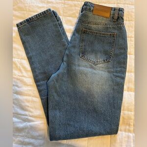 Missguided Women’s Light Blue Straight Jeans